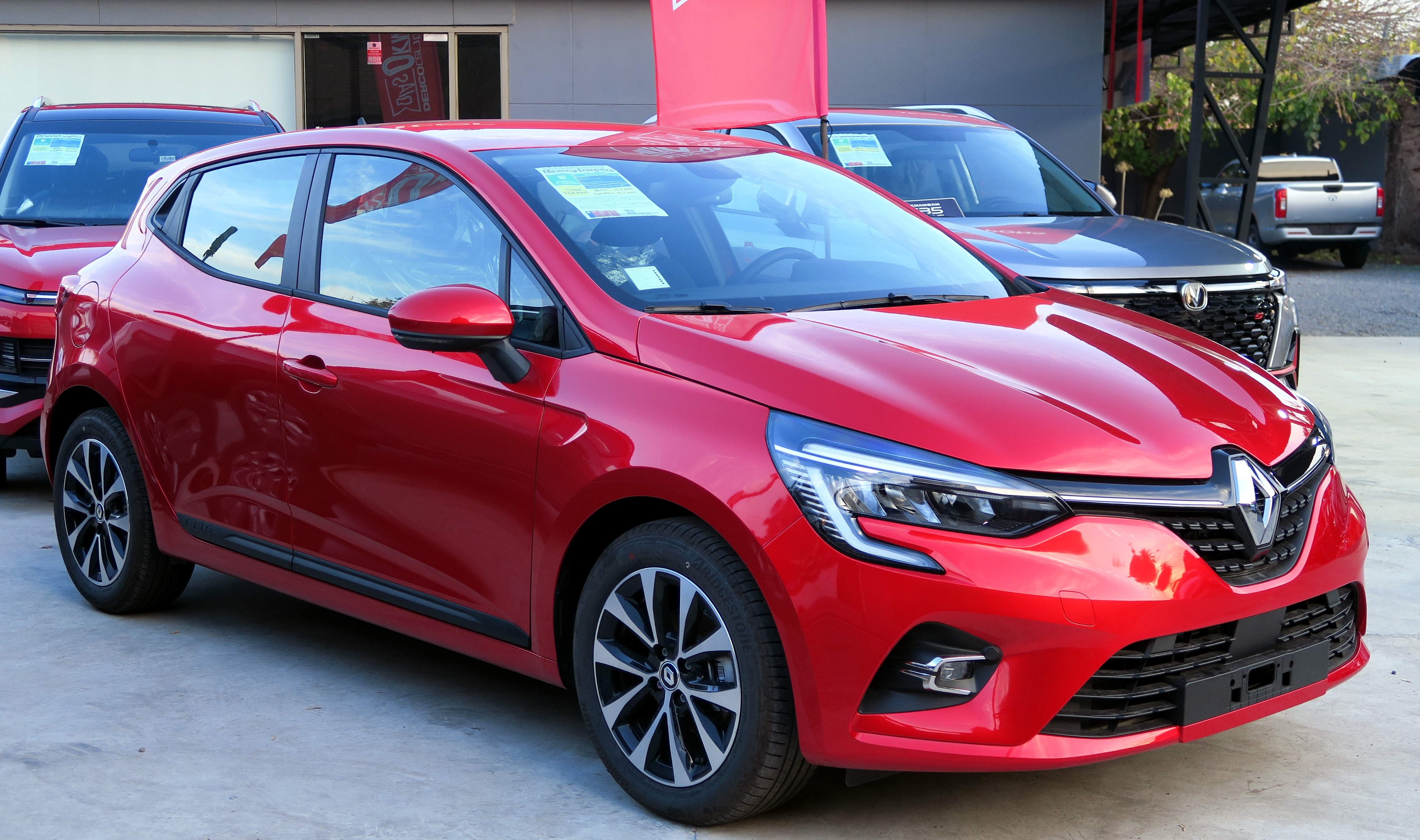 2023 Renault Clio 5 1.0 TCe 90 — benzine